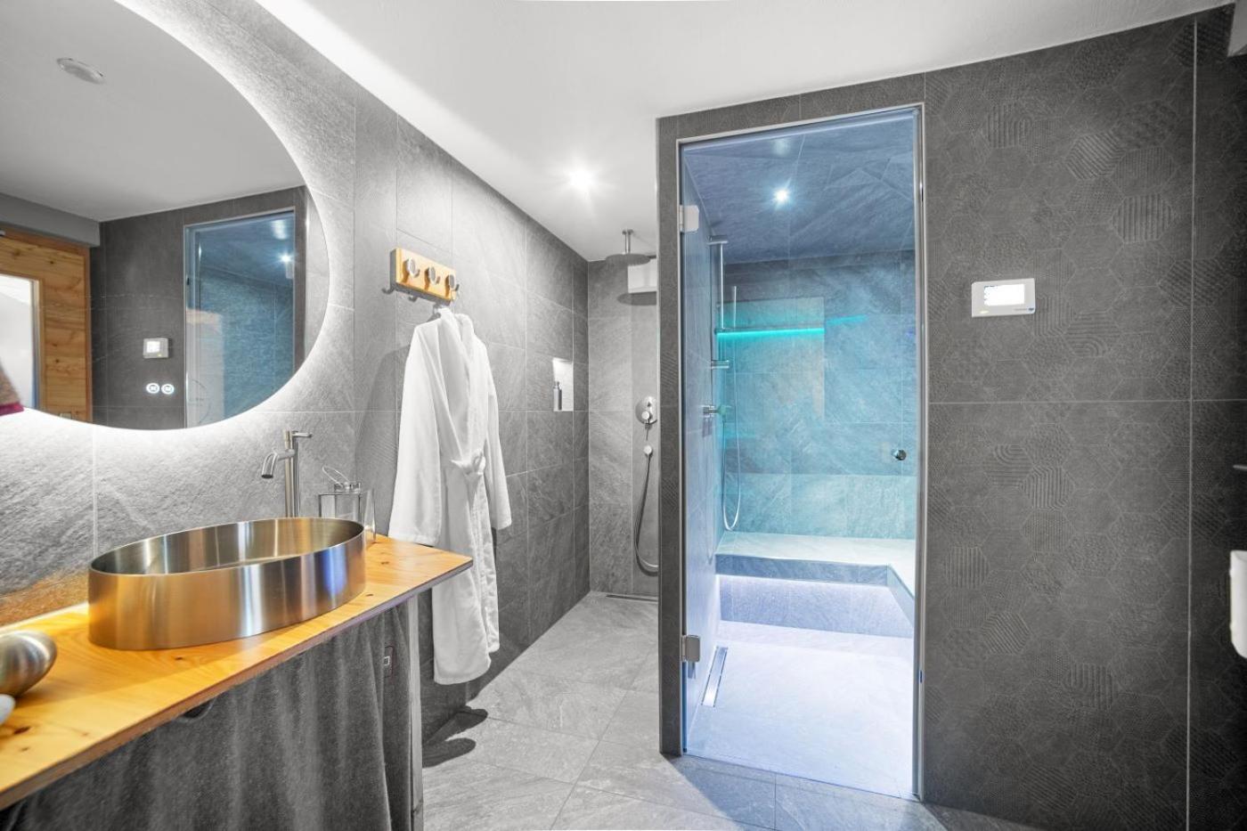 Chalet Diognysos B&B, Boutique Hotel & Wellness Crans-Montana Buitenkant foto